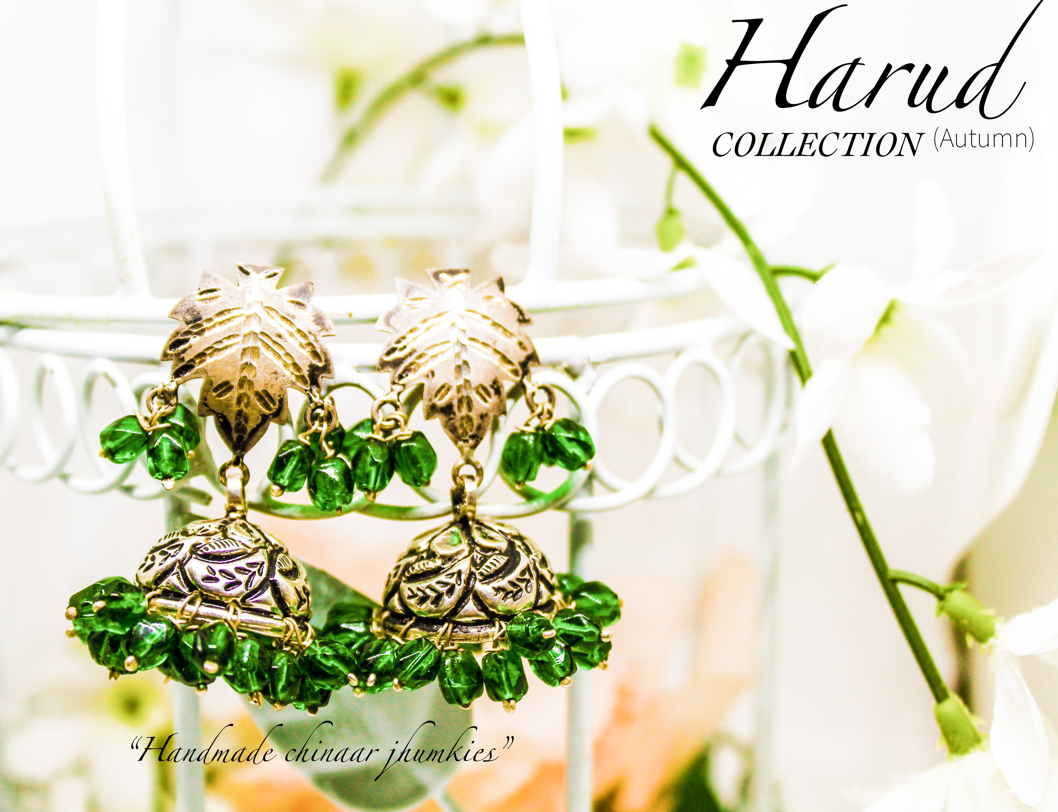 Chinaar Studs Green